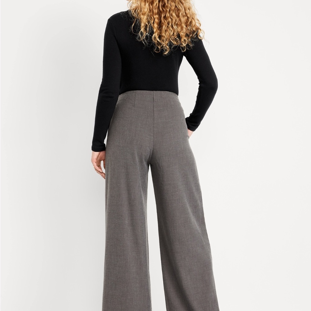 Old Navy~ Gray extra high waisted wide leg dress pants - Picture 4 of 6